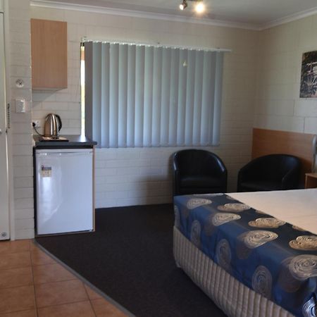 Mundubbera Billabong Motor Inn Habitación foto