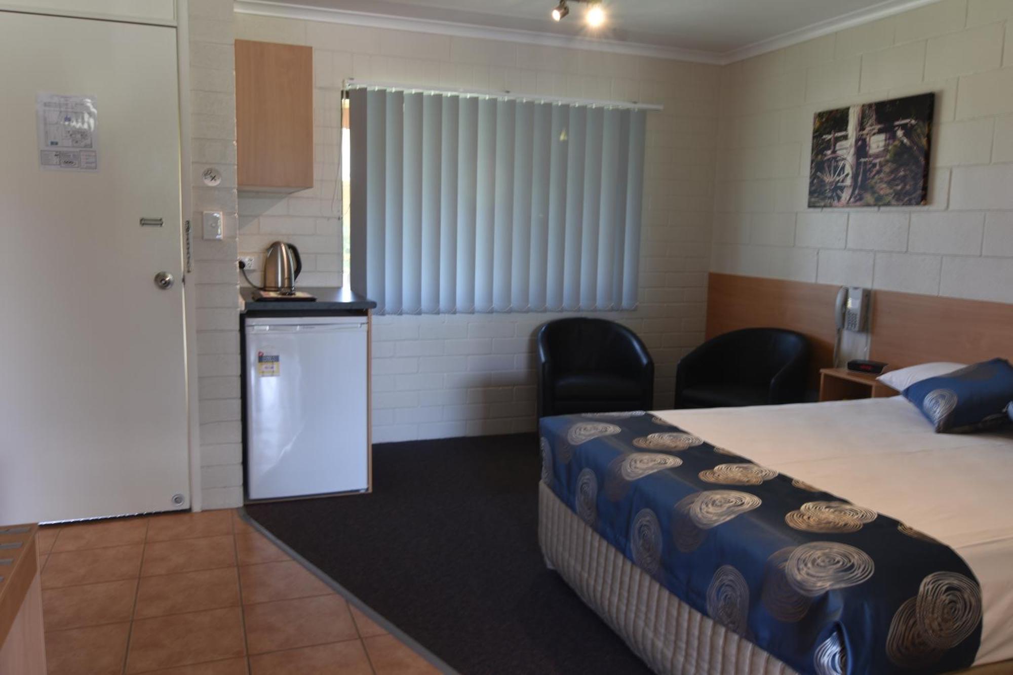 Mundubbera Billabong Motor Inn Habitación foto